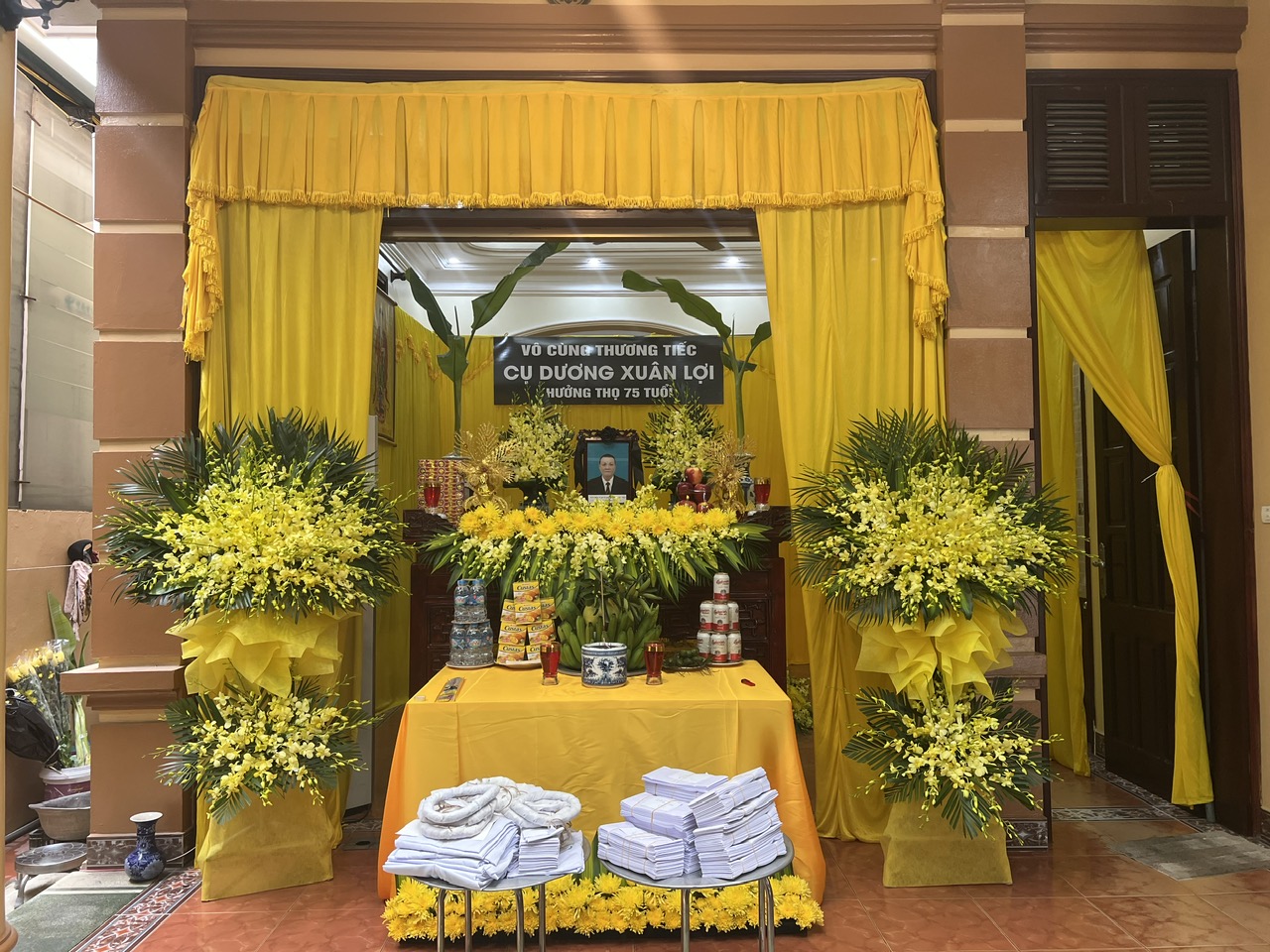 trang trí phòng tang